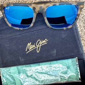 Maui Jim TALK STORY MJ779-10M Sunglasses–Havana, Blue Polarized Lens NWOT